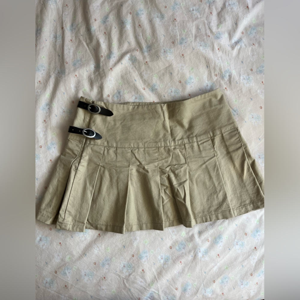 Brandy Melville Skirt